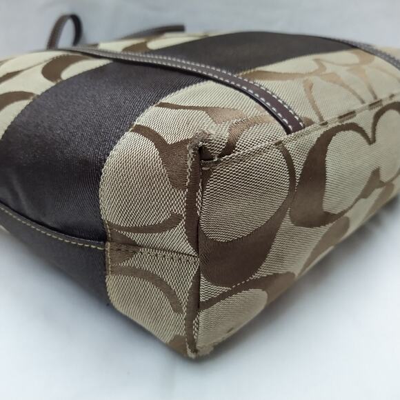 Coach Signature Brown Canvas 65th Ann. Double Handle Zipper Tote Bag W/ Wallet - Picture 9 of 16